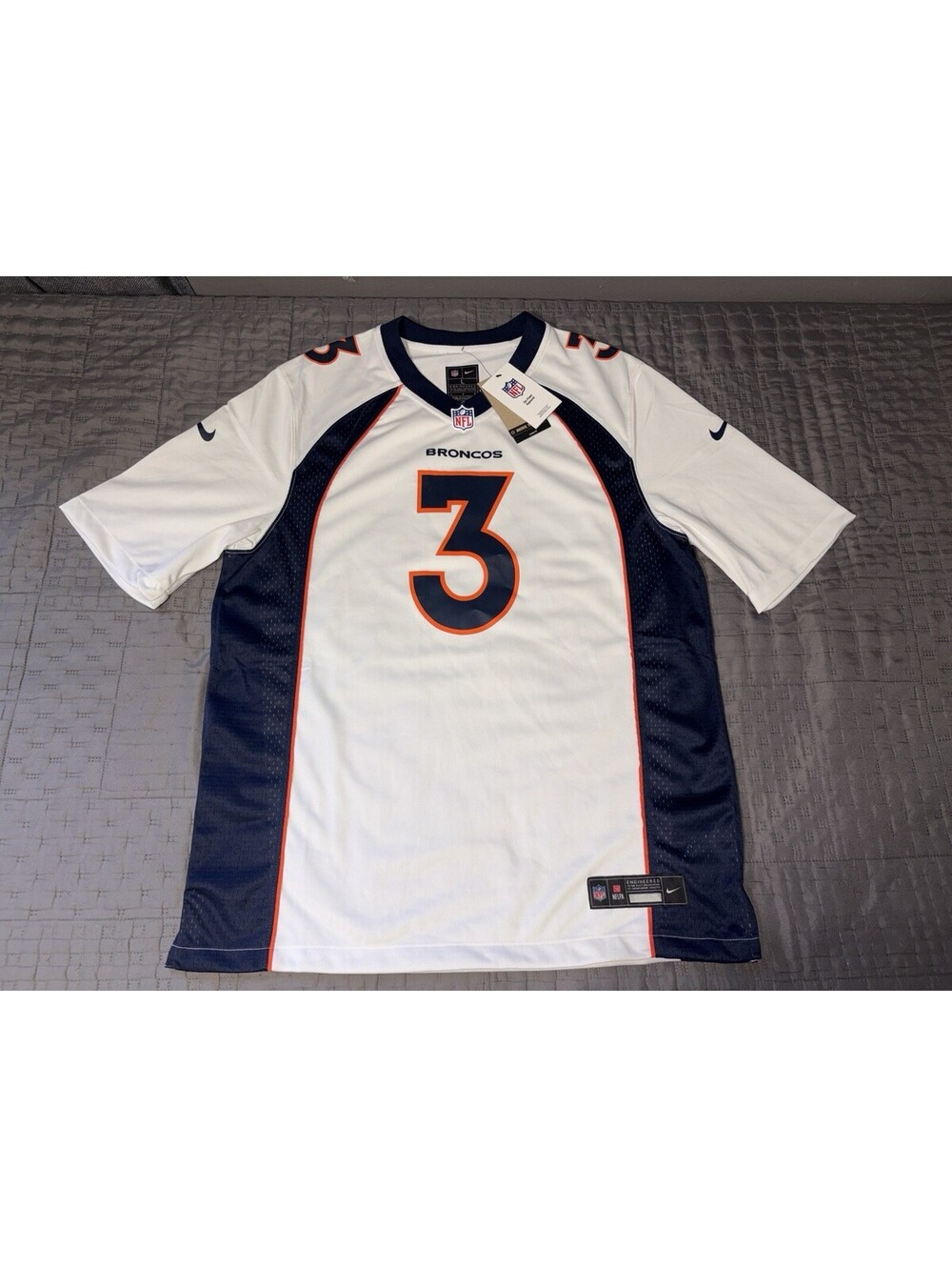 NWOT Nike NFL Denver Broncos NFL Russell Wilson 3 Jersey White Men's Size Large